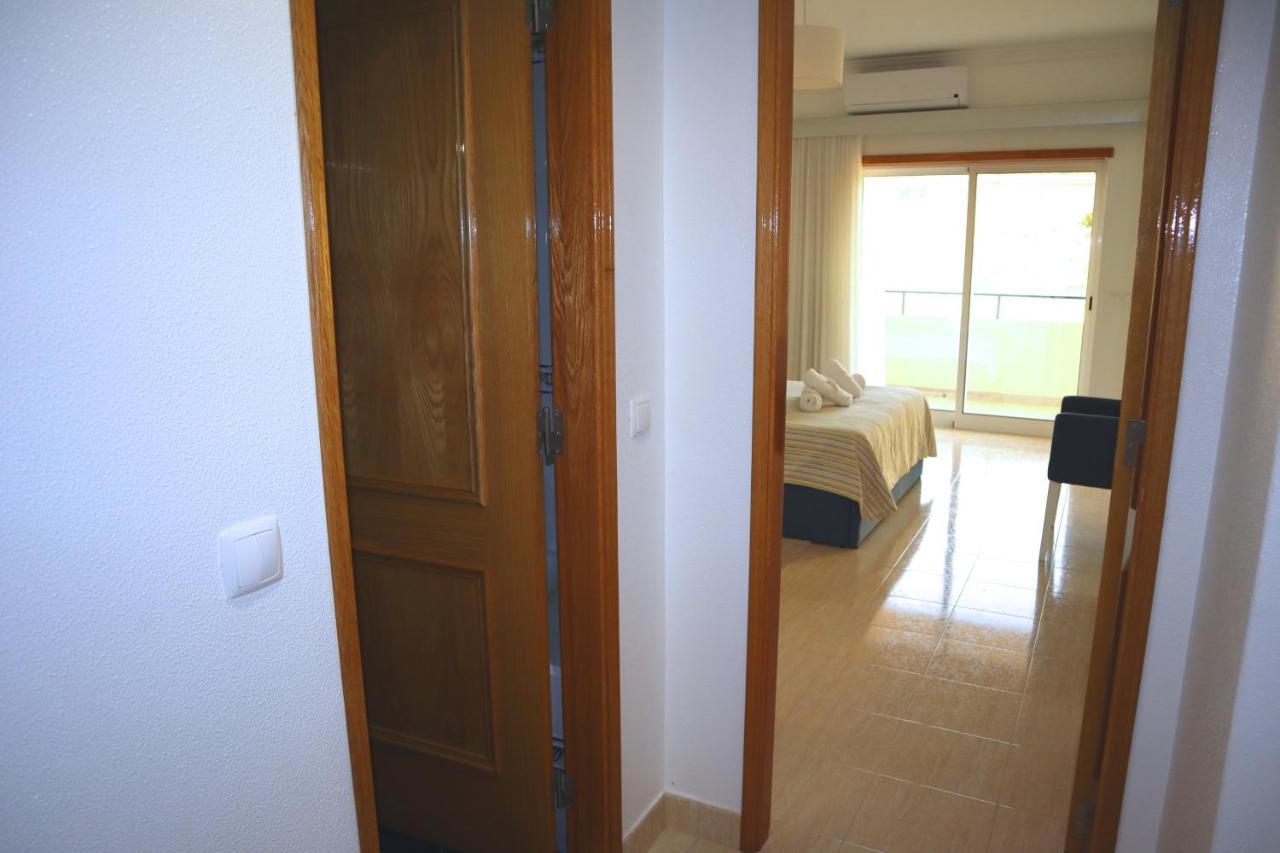 Apartamento Deolinda - Nossa Sra Da Rocha Porches  Exteriör bild